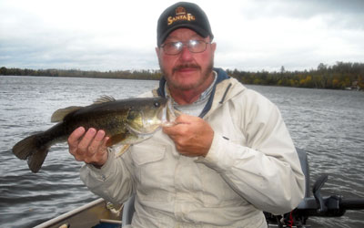 <p>Spoon fishing in the deep water on Lake Fork in the Fall, I love it</p>