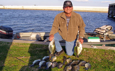 <p>A good supper of winter crappie for four from Daniel</p>